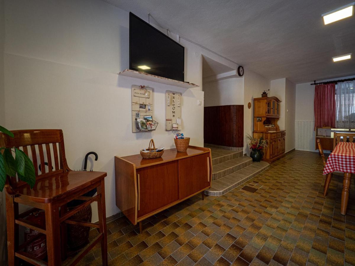 Kiara Rooms Jesenice Room photo